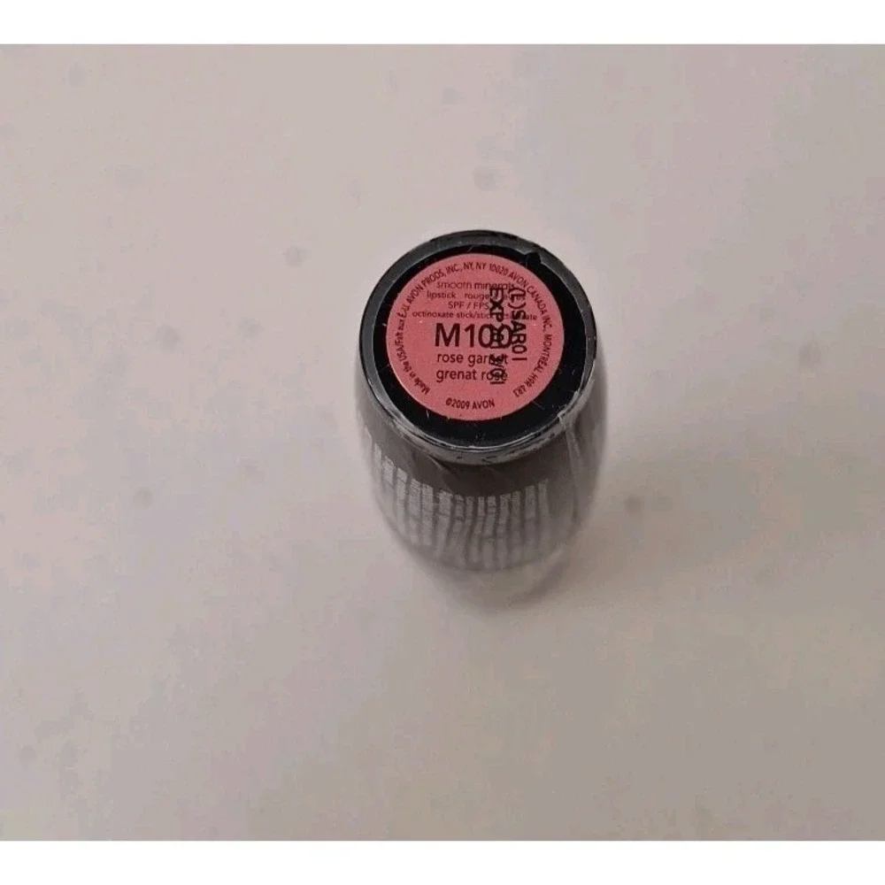 NEW Sealed AVON SMOOTH MINERALS LIPSTICK lip color‎ - SPF 15 - ROSE GARNET